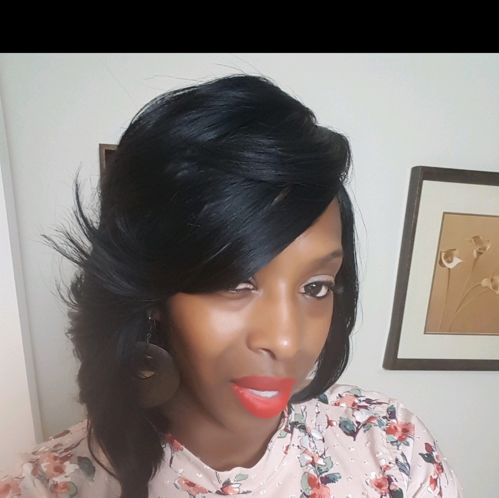 Meet your Posher, Tulonda